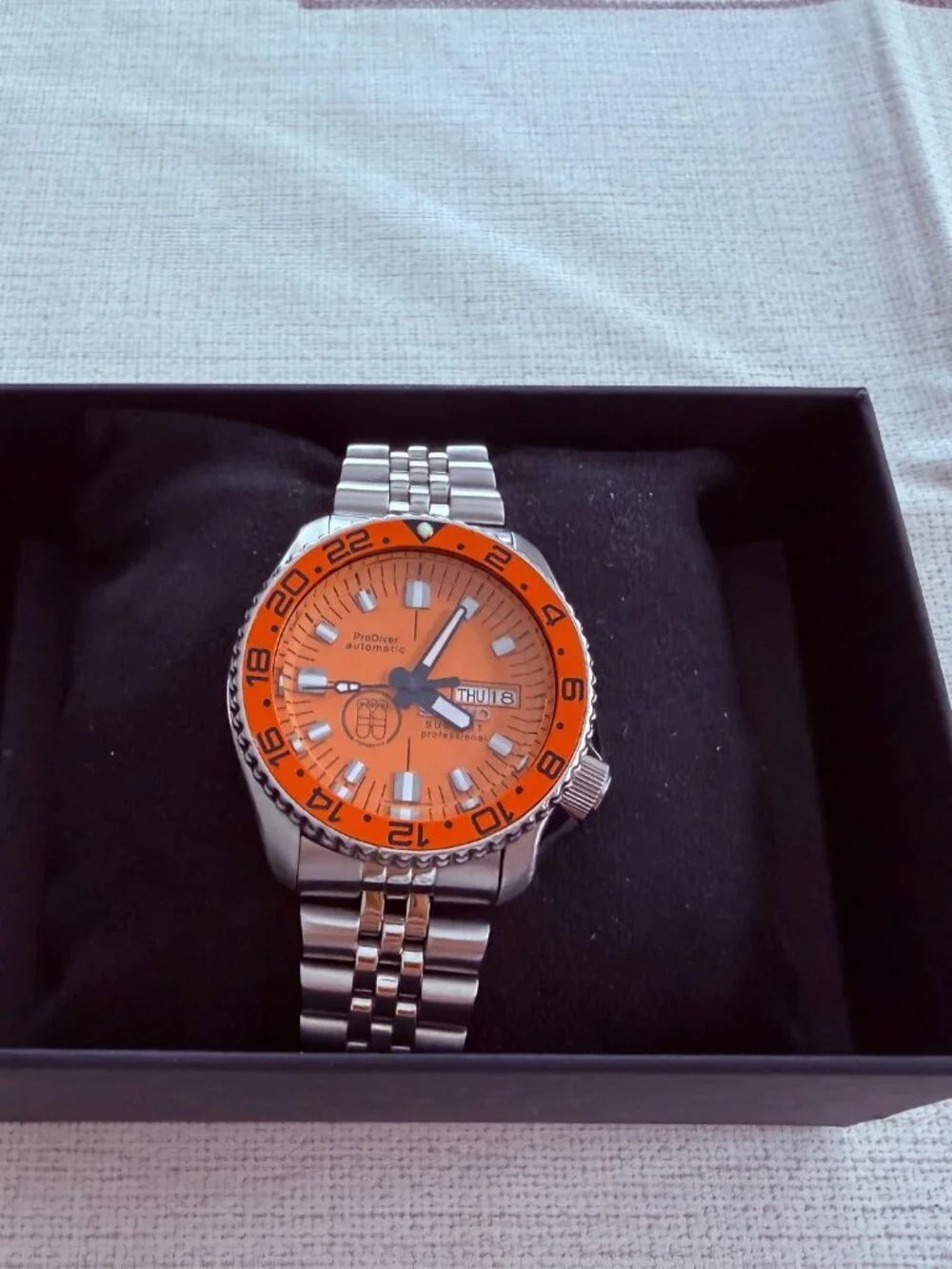 SEIKO DIVERS 7002-700J ORANGE PROFESSIONAL DIAL AUTOMATIC MENS WATCH - Picture 9 of 11